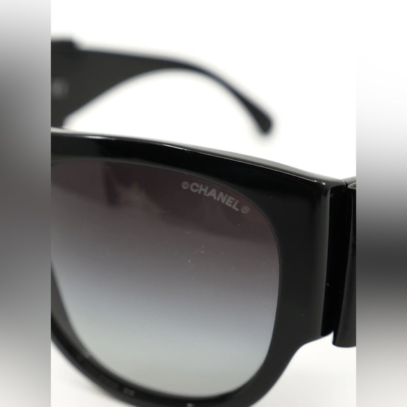 NWT Chanel Black Pilote Sunglasses with Bows on sides case and box included - Picture 7 of 17